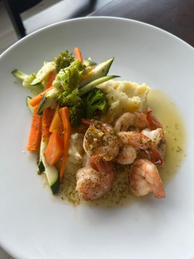 Ocean View Hotel And Restaurant Gravel Bay Luaran gambar